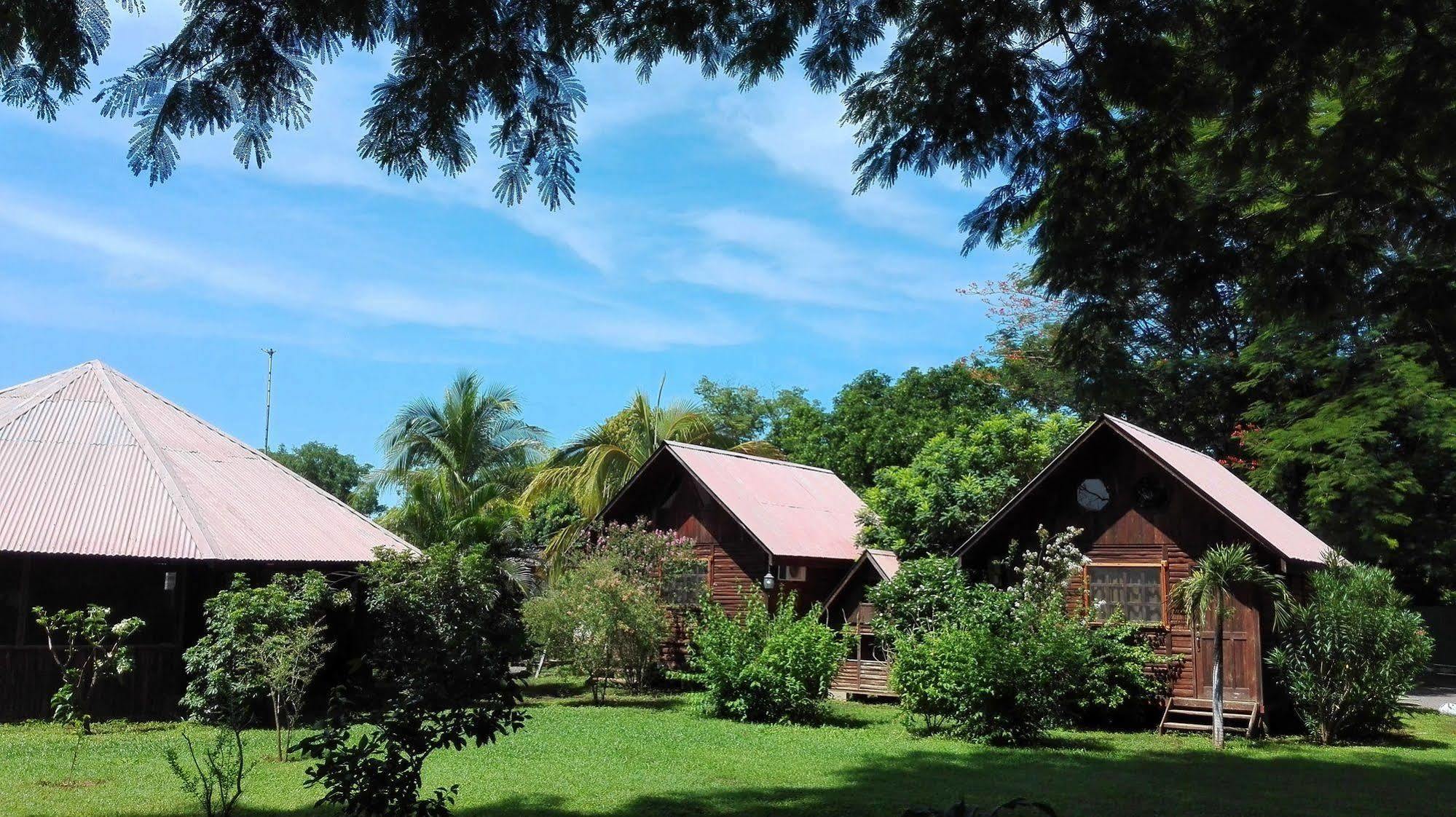 Hotel Cabanas La Teca Liberia Buitenkant foto